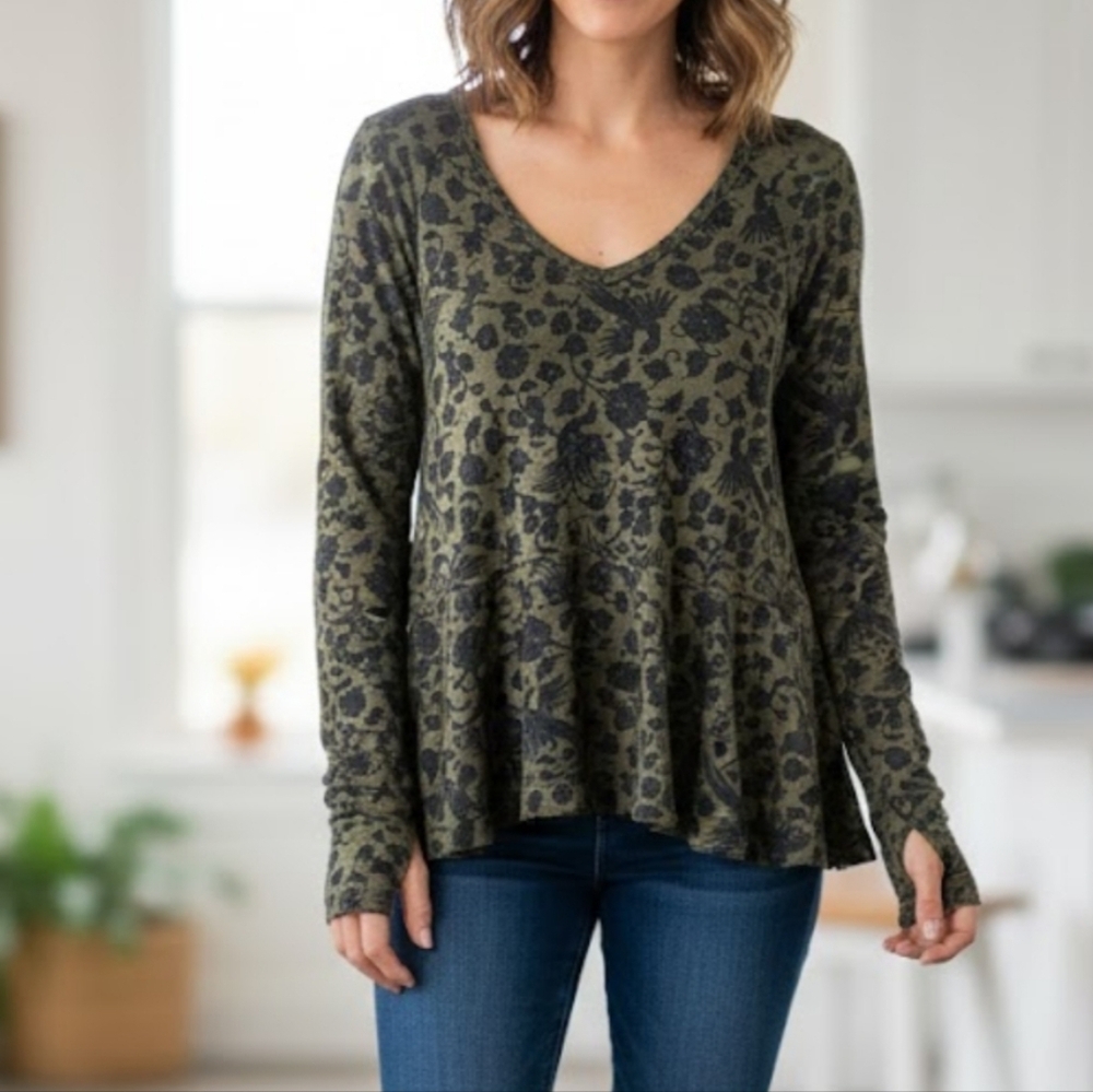 Peruvian Connection Olive Phoenix Burnout Top Long Sleeve Women's S oversized.